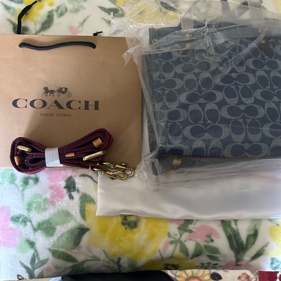Selling new denim coach tote - Picture 8 of 14